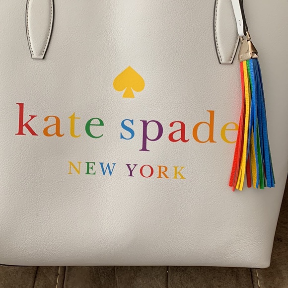 Kate Spade Rainbow Pride Shoulder Bag Limited Edition - Picture 2 of 4